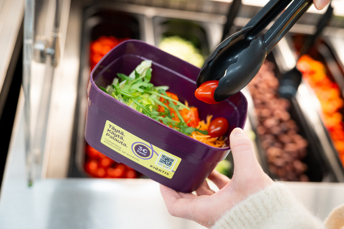 Salads taste better when they don’t come in single-use packaging