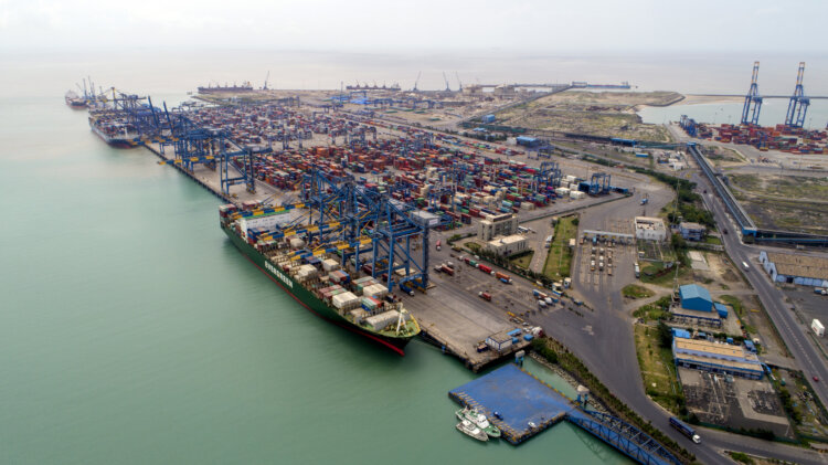 Photo: Mundra Port in Gujarat, India: designated site for the chemicalcomplex