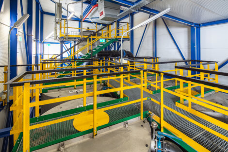 photo: Interior view of the filter system with the two filter stages at the Borealis location in Schwechat, Austria