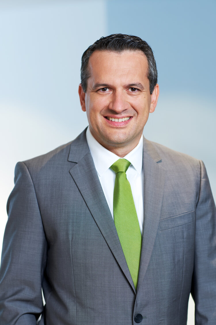Thomas Reutter was appointed Vice President Product Asset Management and Supply Chain, effective 1 August 2021.