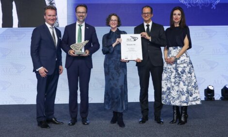 Photo: National Finale of Austria’s Leading Companies Award Ceremony f.l.t.r: Georg Knill, Federation of Austrian Industries; Thomas Gangl, Virginia Wieser and Markus Horcher of Borealis; Agatha Kalandra, PwC