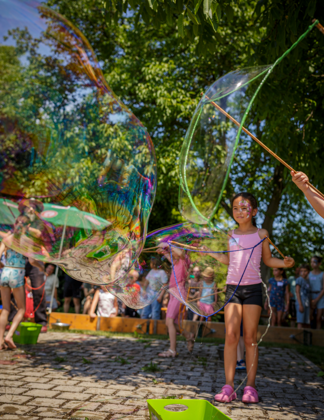 Foto: Seifenblasenshow beim BALU Sommerfest