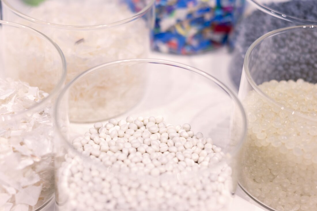 Foto: Diese Materialien haben einen deutlich geringeren CO2-Fußabdruck als Alternativen auf Basis von Neuware und helfen den Kundinnen und Kunden von Borealis, ihre Umweltbelastung zu reduzieren.