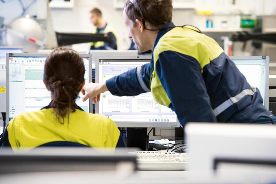 The newly developed Energy Trendboard helps to raise energy awareness of operators